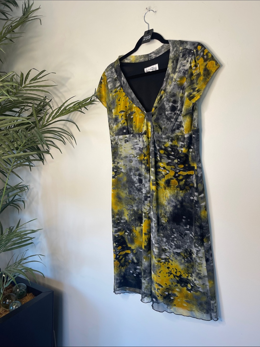 259. Dress 19/42